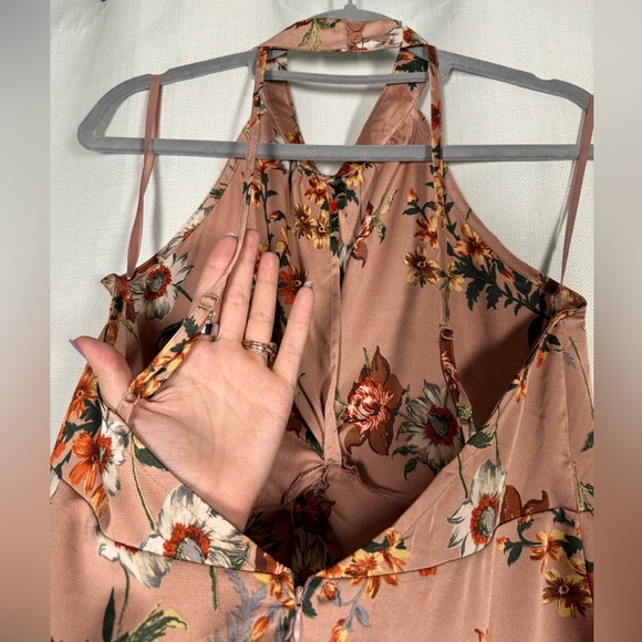 Doe & Rae Pink Floral Satin Halter Top Medium - Picture 7 of 10